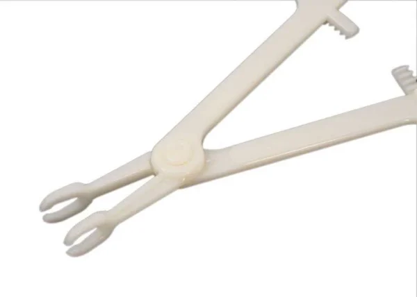 PINZA MONOUSO OVALE APERTA STERILE .